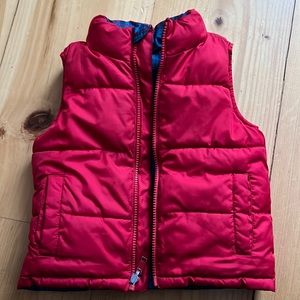 Kids reversible red and blue plaid puffer vest 4t